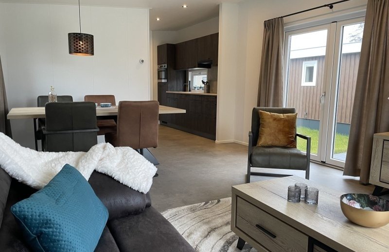 Zeebaars 26 eettafel 